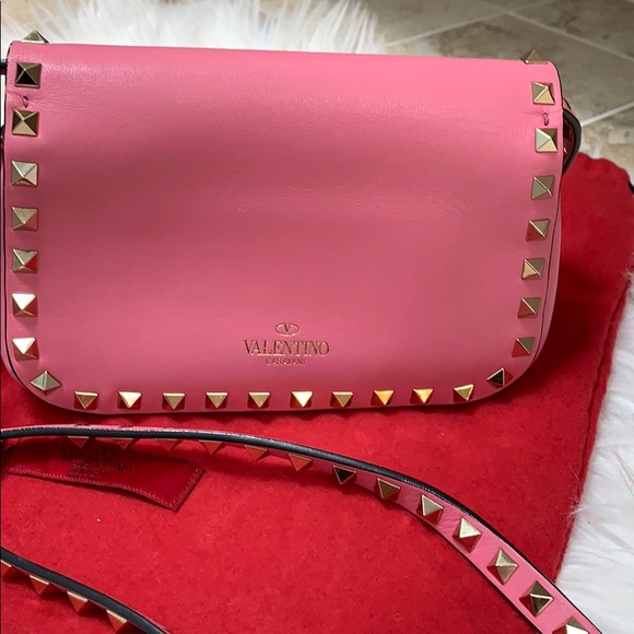 Valentino Rock stud Mini Crossbody in Pink - Picture 4 of 14